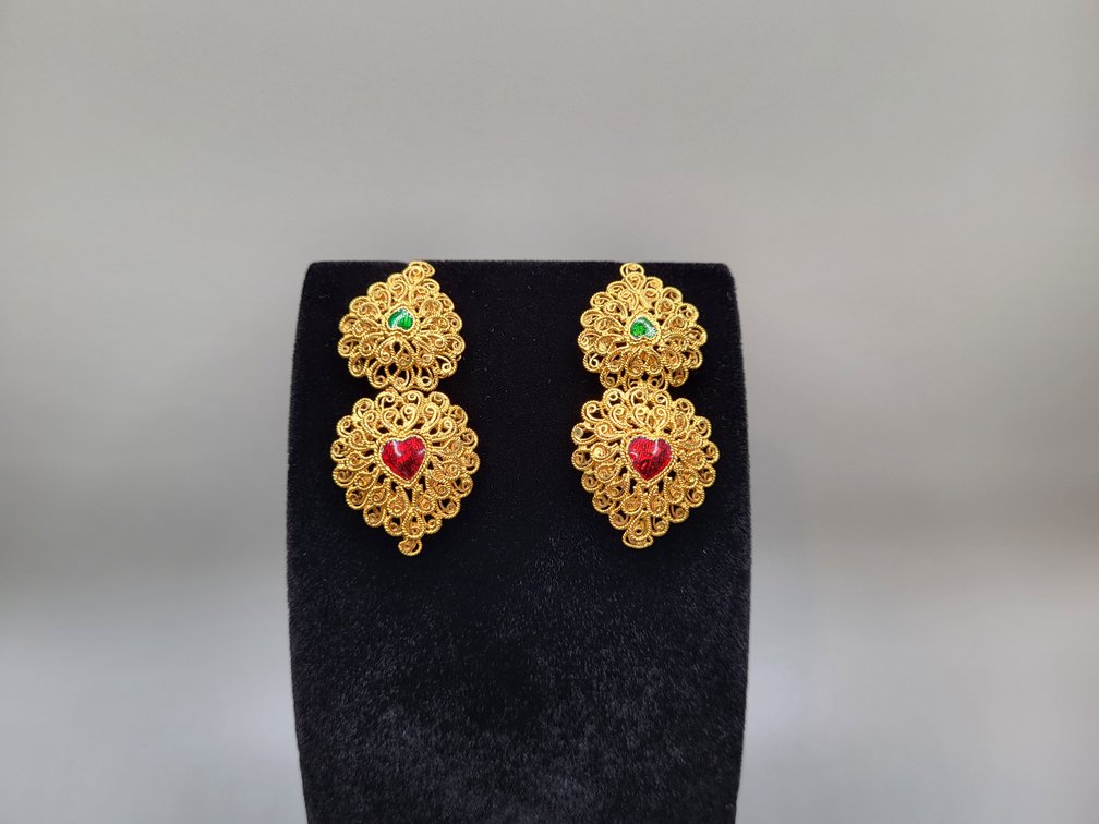 22K yellow gold earrings with red and green stones 