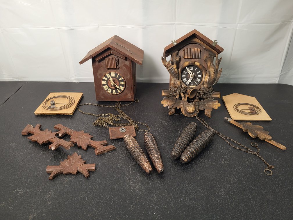 (2) cuckoo clocks
