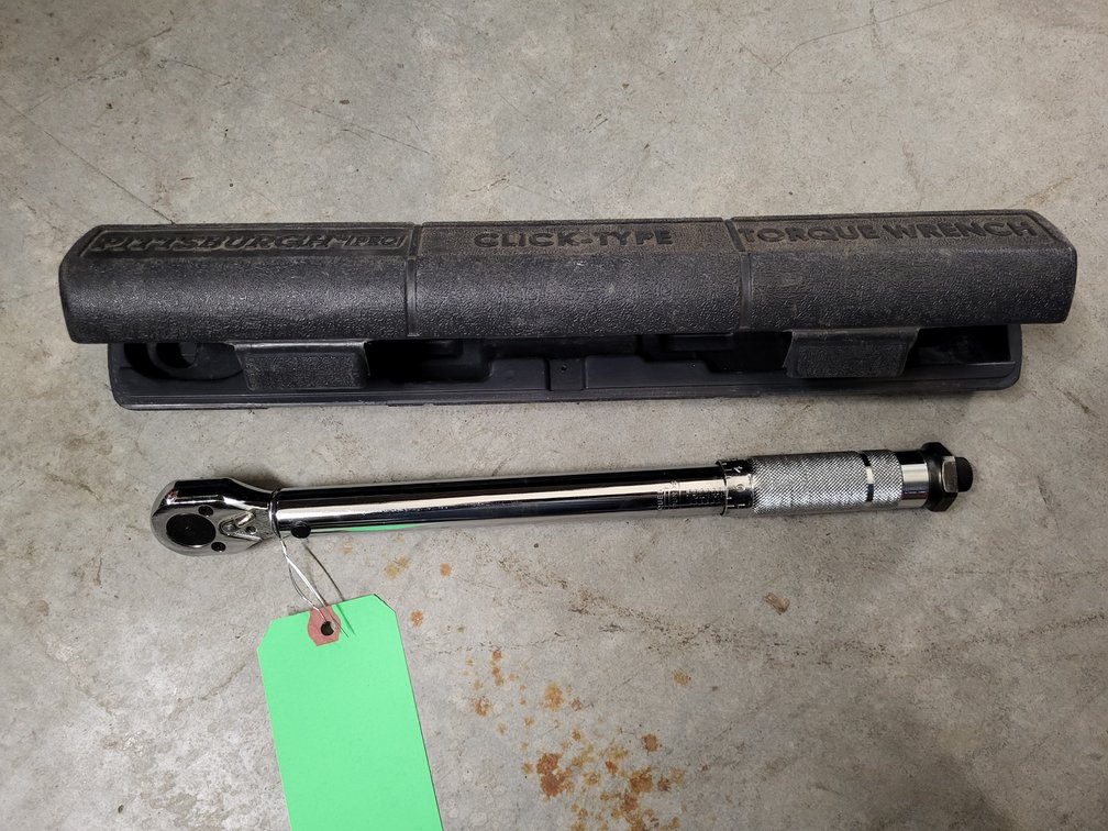 Pittsburgh click-type torque wrench