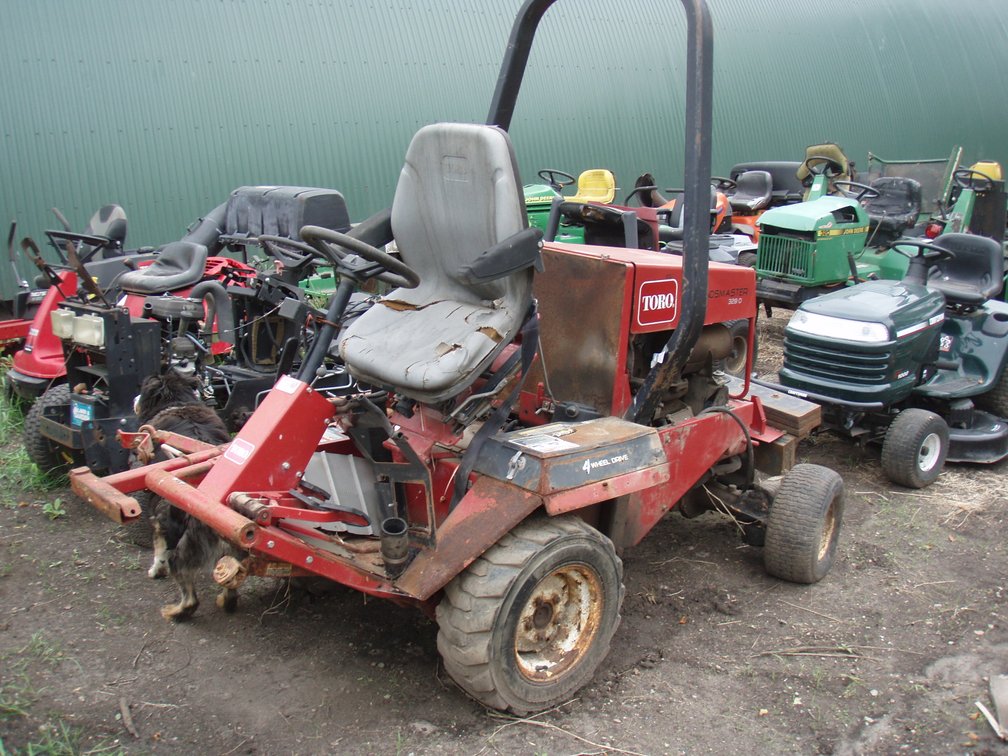 Toro 328D groundsmaster 4x4 Kubota 1105 diesel