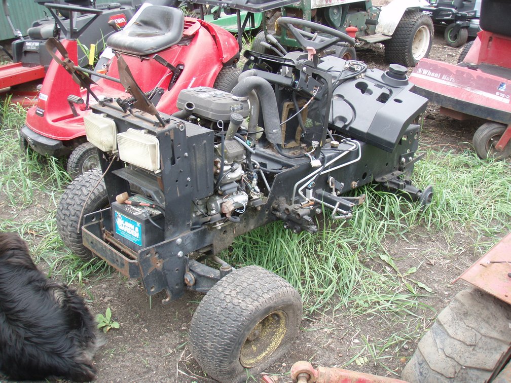 John Deere 445 garden tractor for parts with rare rear PTO
