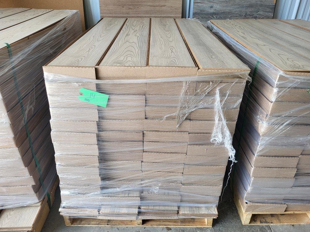 1189 sqft Dove Oak Laminate Click Flooring