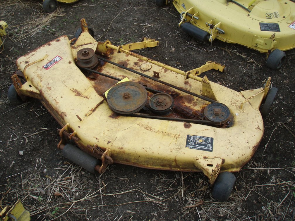 John Deere 46" mower deck for 318 