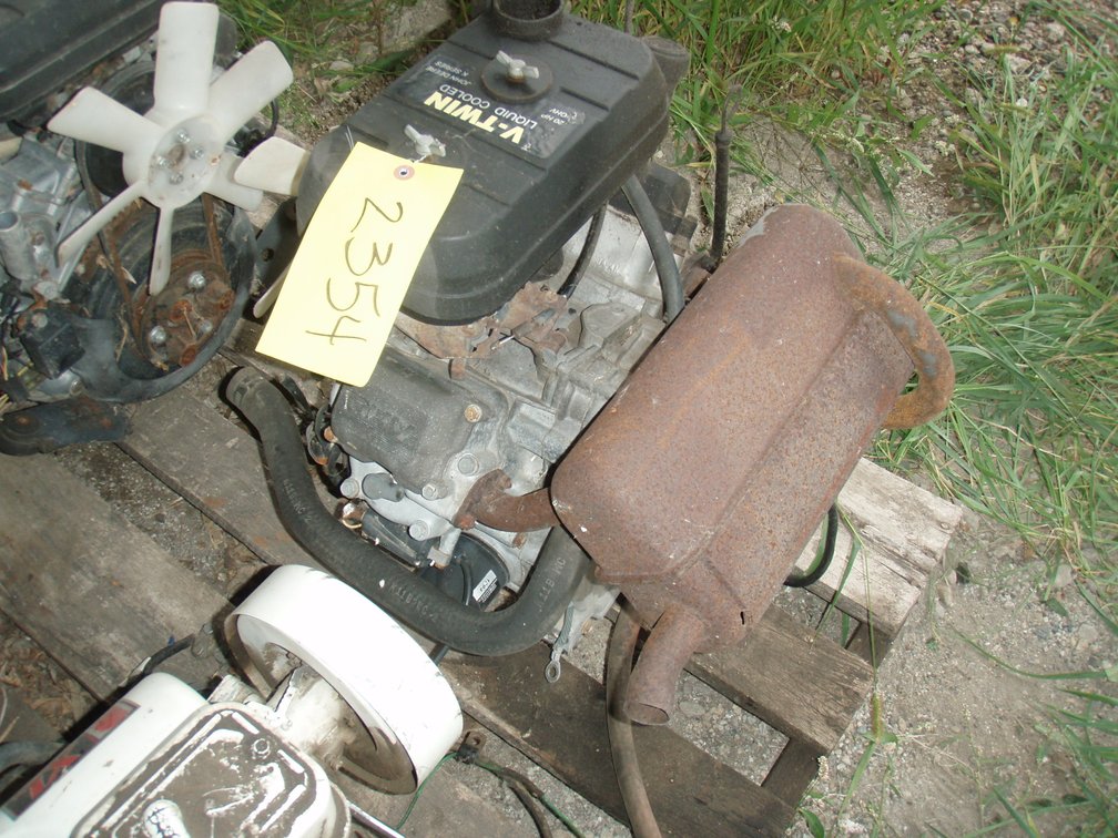 John Deere 425  Kawasaki FD620D engine
