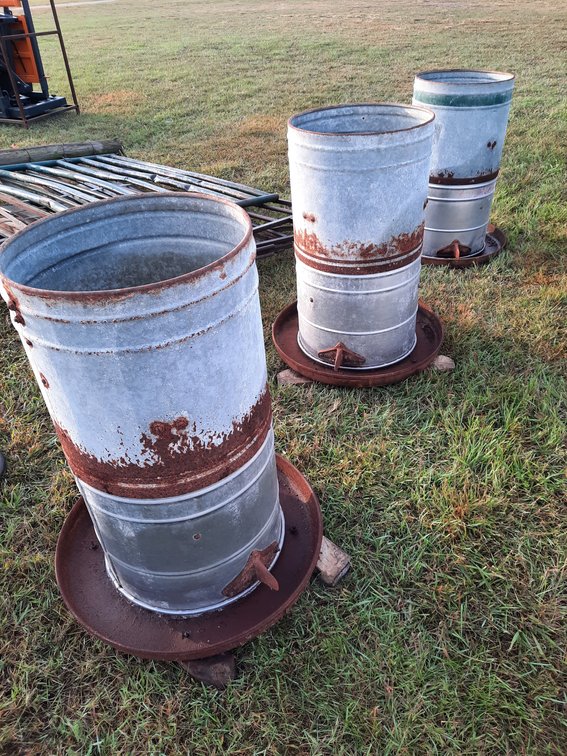 (3) hog feeders