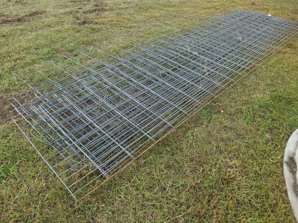 (11) hog panels
