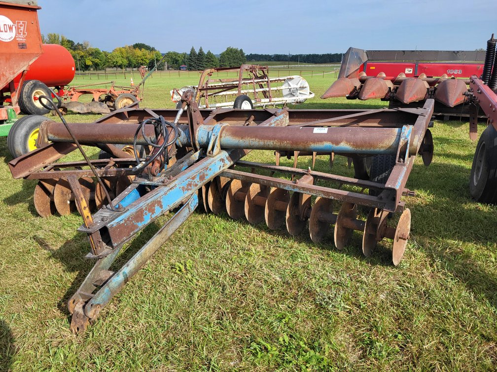Ford 207 double disc w/hydraulic lift