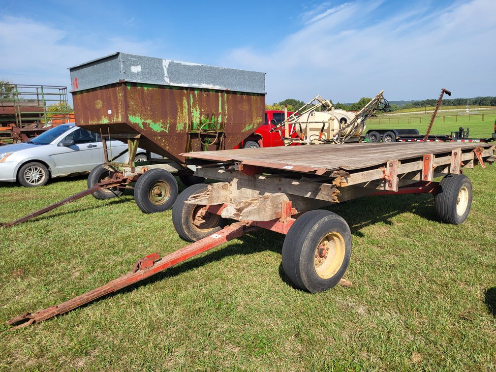 8'x14' hay rack on Kewanee running gear