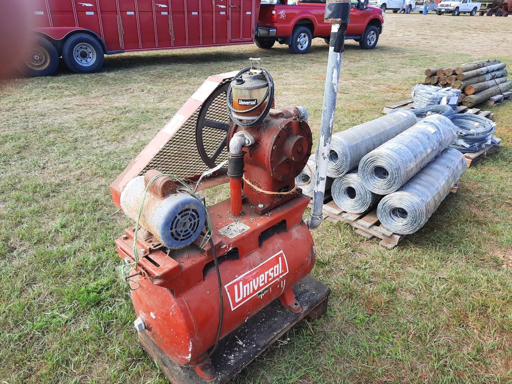 Universal Vacuum Pump, Rotary