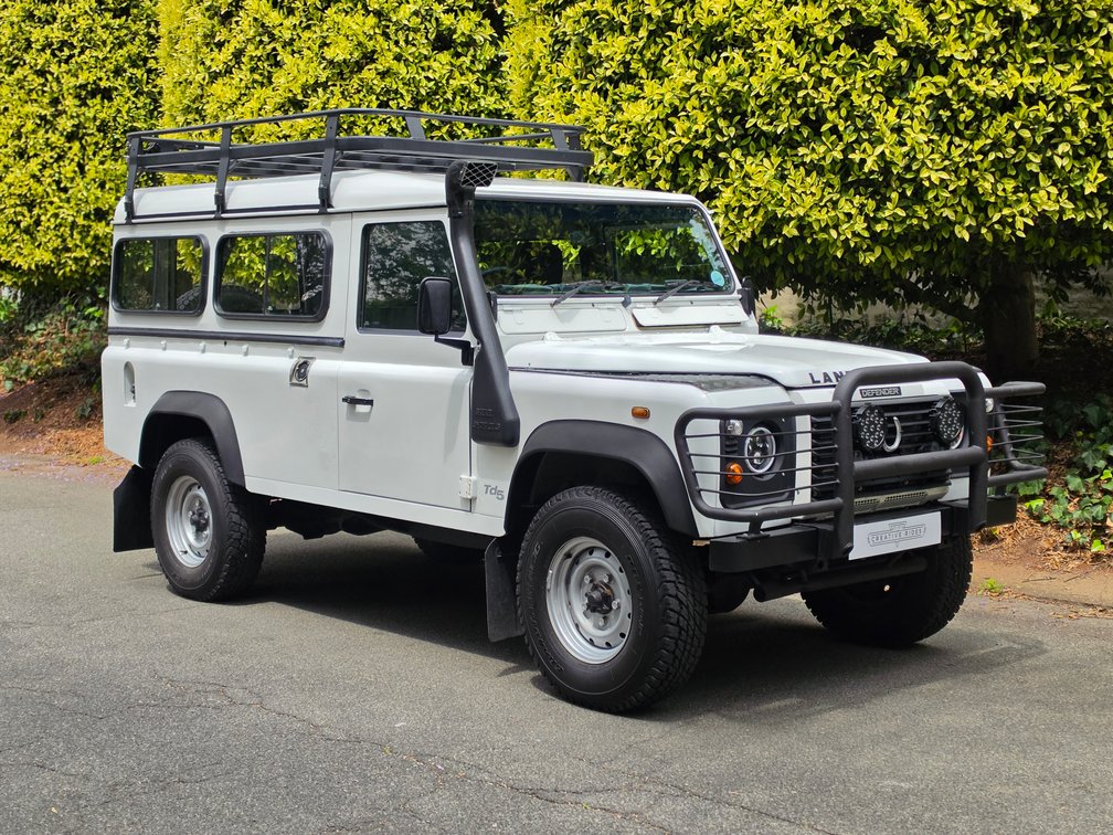 Land Rover Defender 110 Hard Top