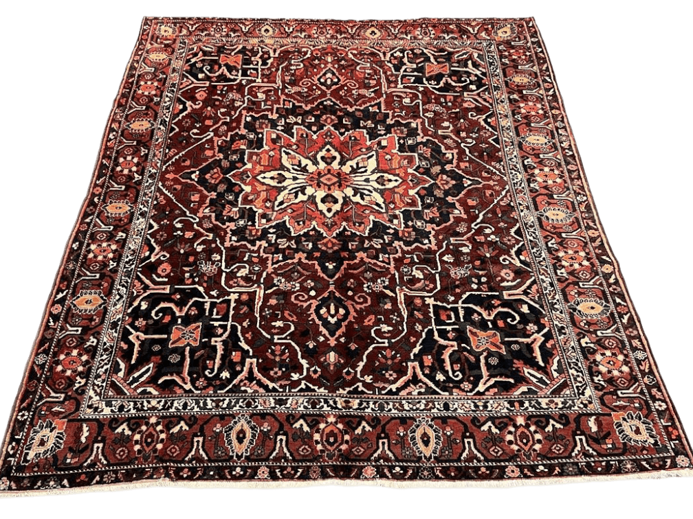 $13,065 Persian Bakhtiari Wool Rug 9'8" x 11'7"