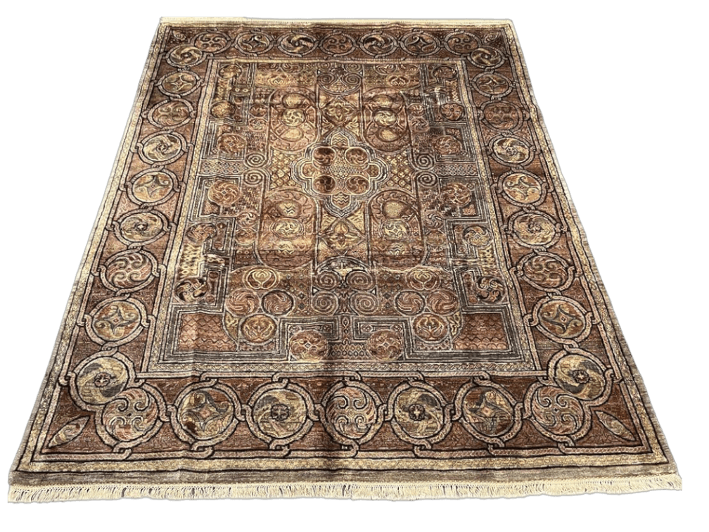 $11,625 Handmade Khorasan Design Wool Rug 8'10" x 11'9"