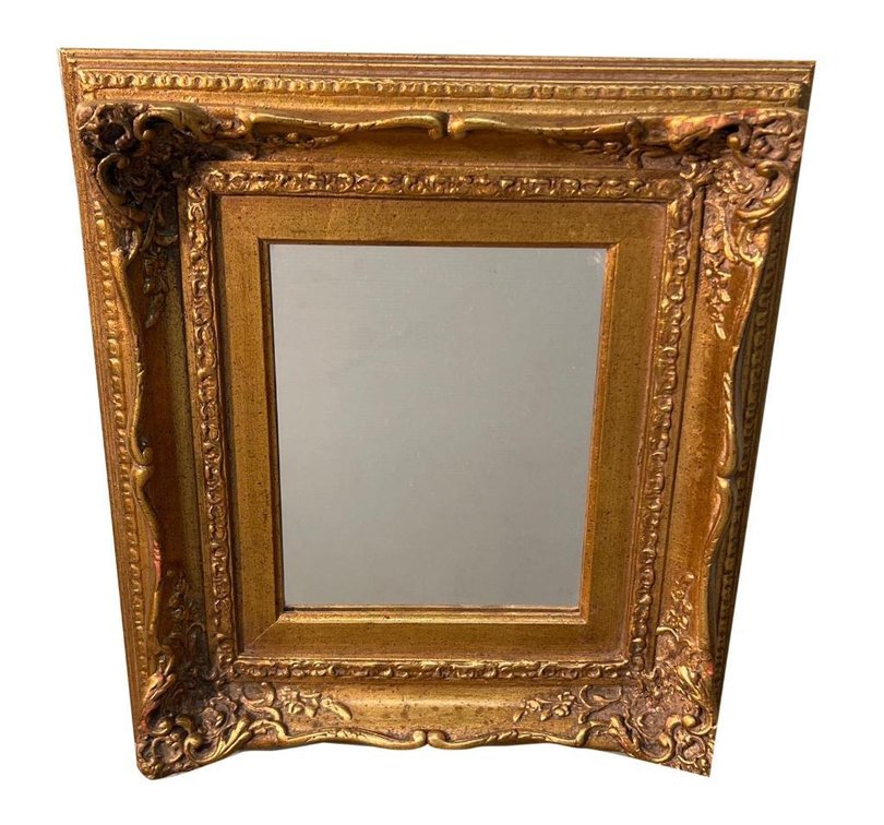 Ornate Giltwood Wall Mirror with Decorative Carved Frame