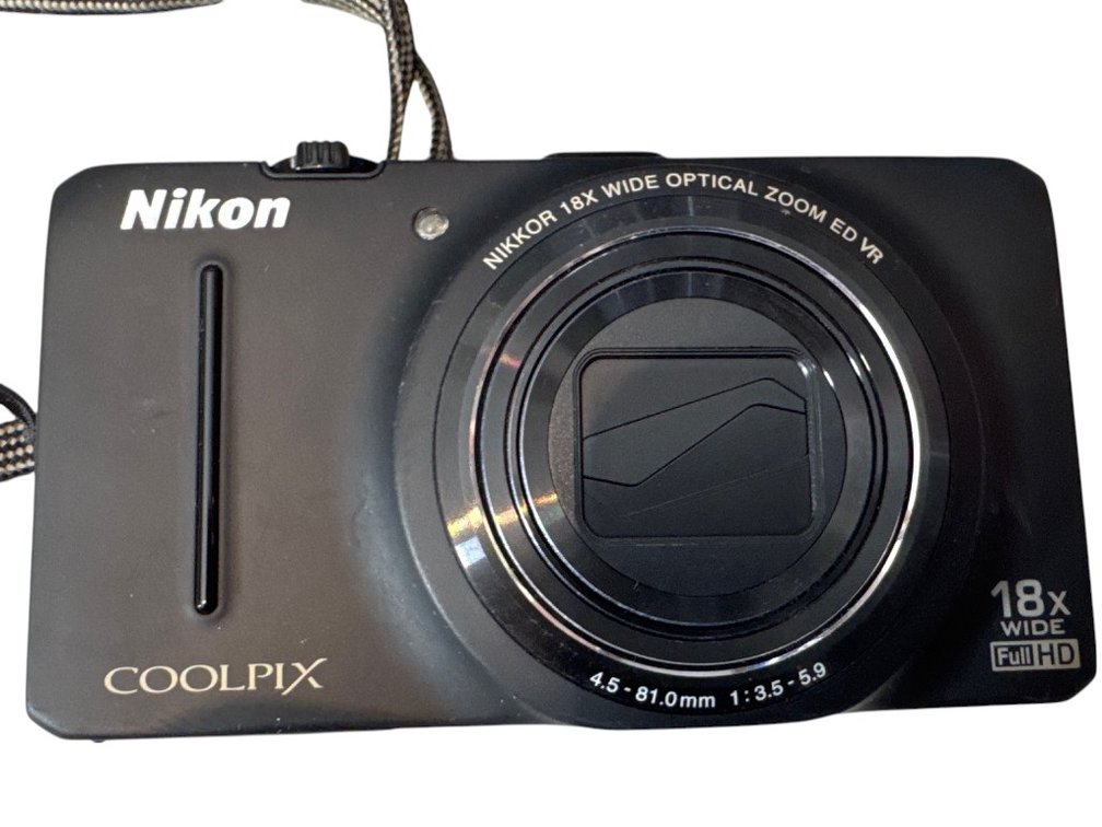Nikon Coolpix Digital Camera with 18x Optical Zoom