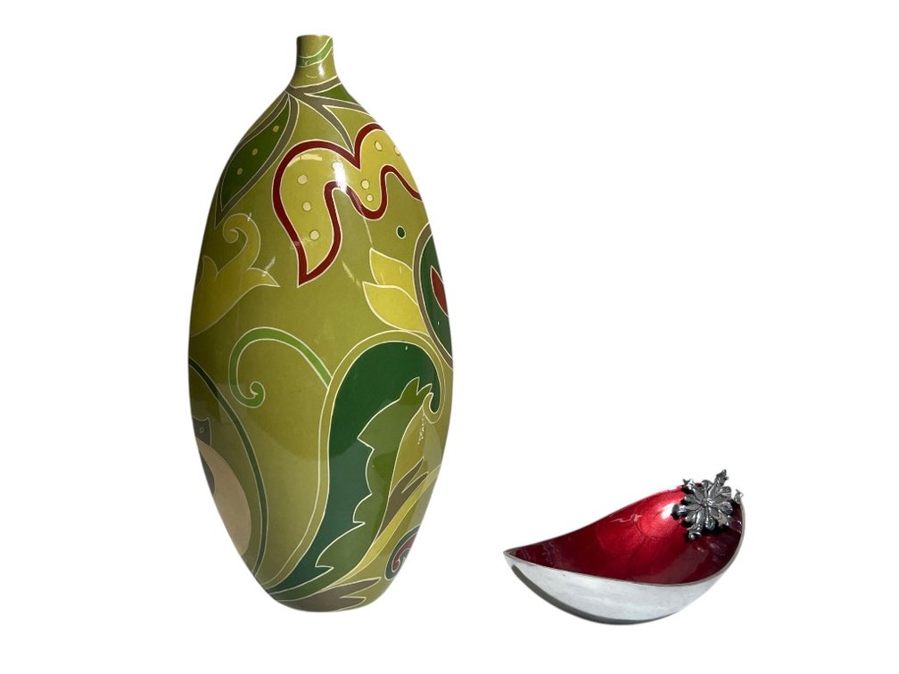 Toyo Next Decorative Ceramic Vase and Red Enamel Metal Bowl