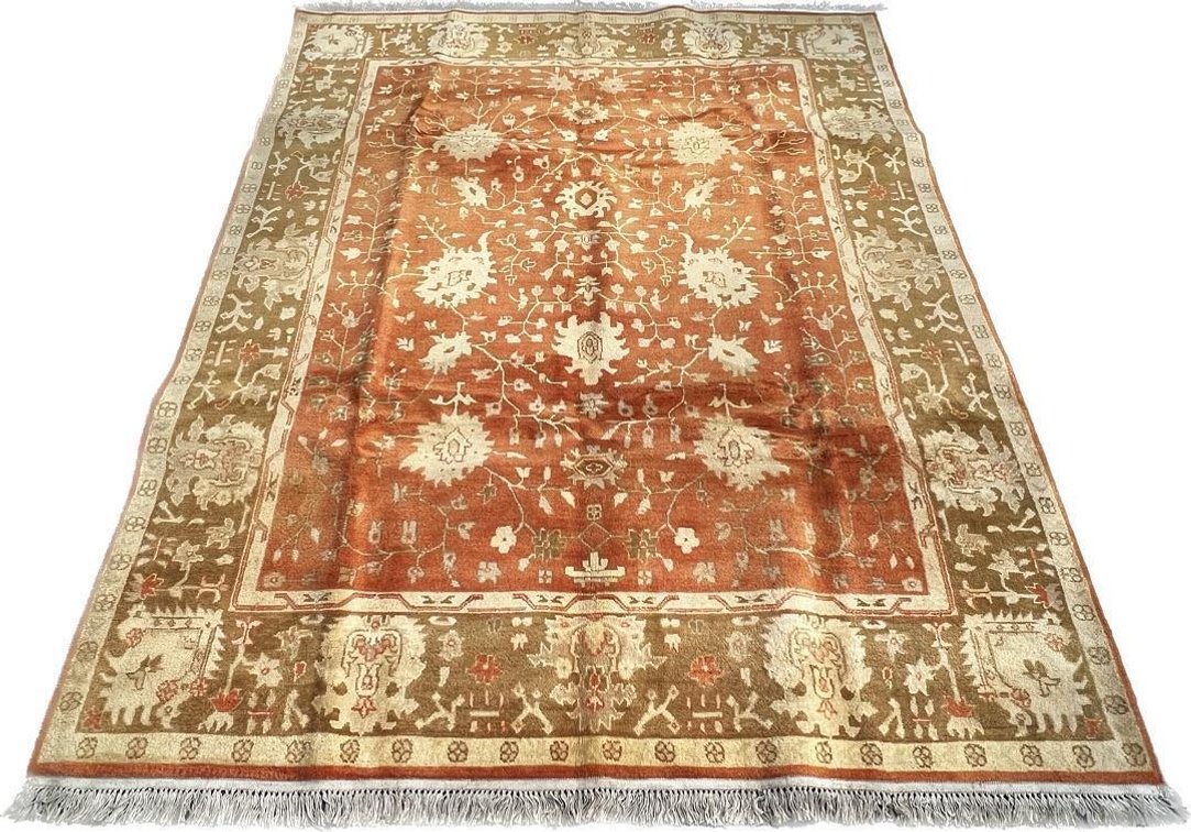 $2,760 Jaipur Design Hand-Knotted Wool Rug — 6'7" x 8'2"