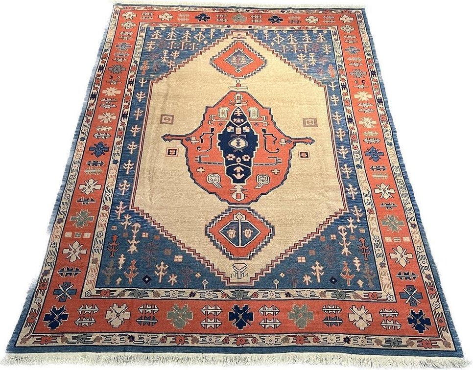$2,845 Sumak Design Hand-Knotted Wool Rug — 9'0" x 12'0"
