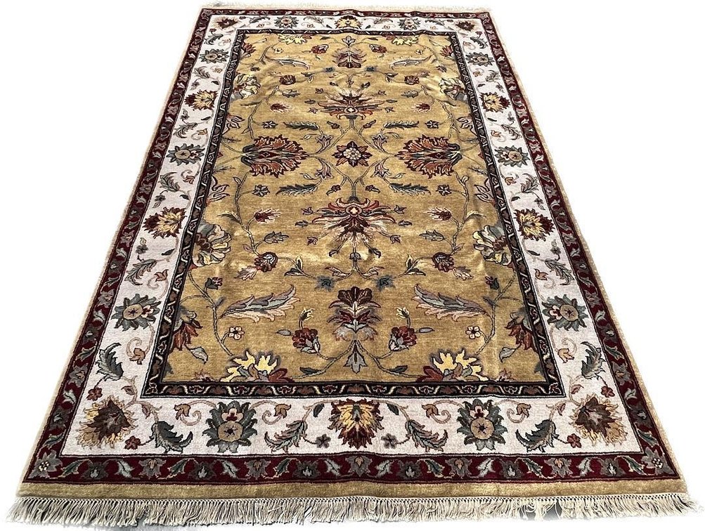$4,490 Peshawar Design Wool Rug, 6.0 x 9.0'