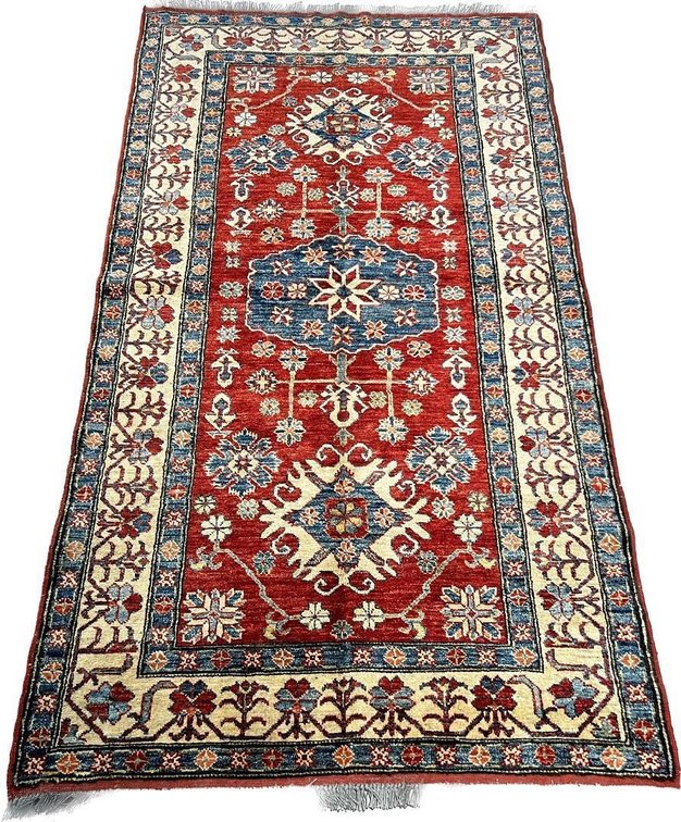 $1,050 Kazak Wool Area Rug, 3'10" x 6'11"