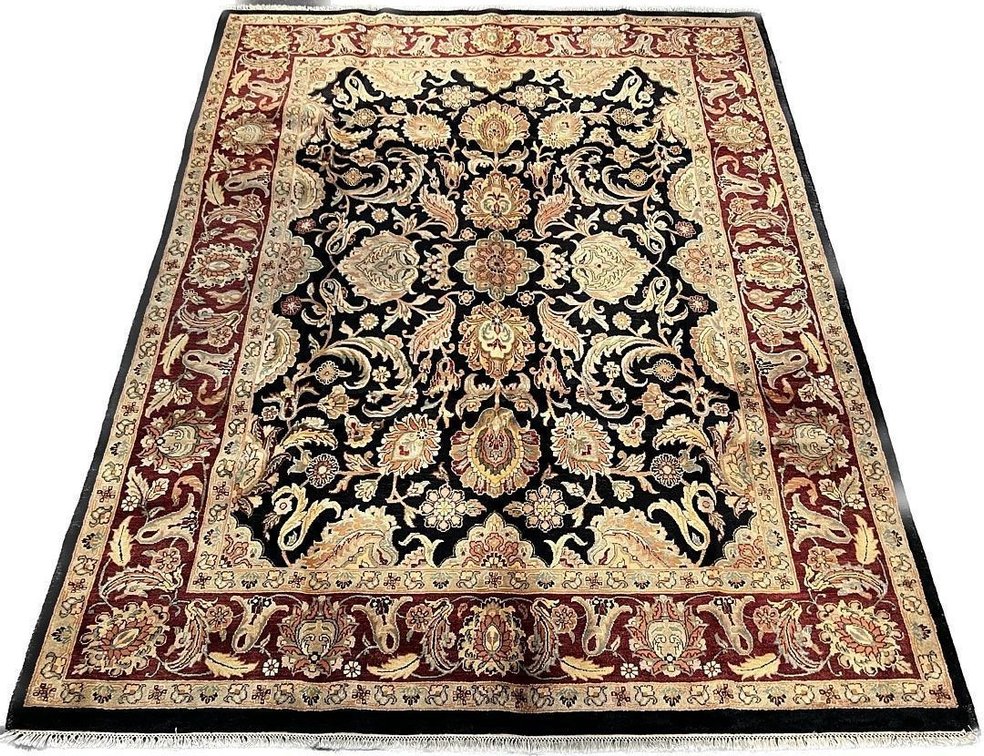 $8,200 Khorasan Wool Rug Floral Medallion Design, 9'0"