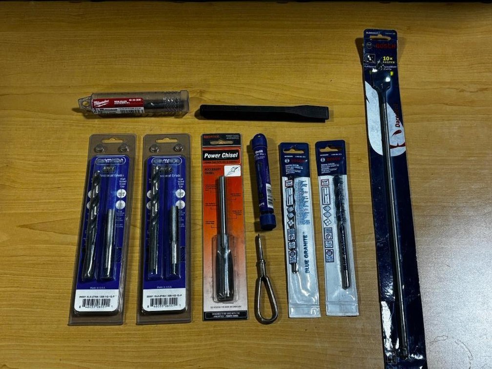 Lot of 10 Assorted Chisels & Bits