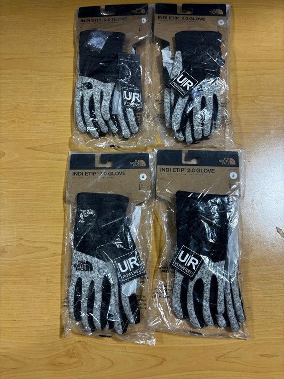 (4) The North Face Indi ETIP 2.0 Gloves Women's Small