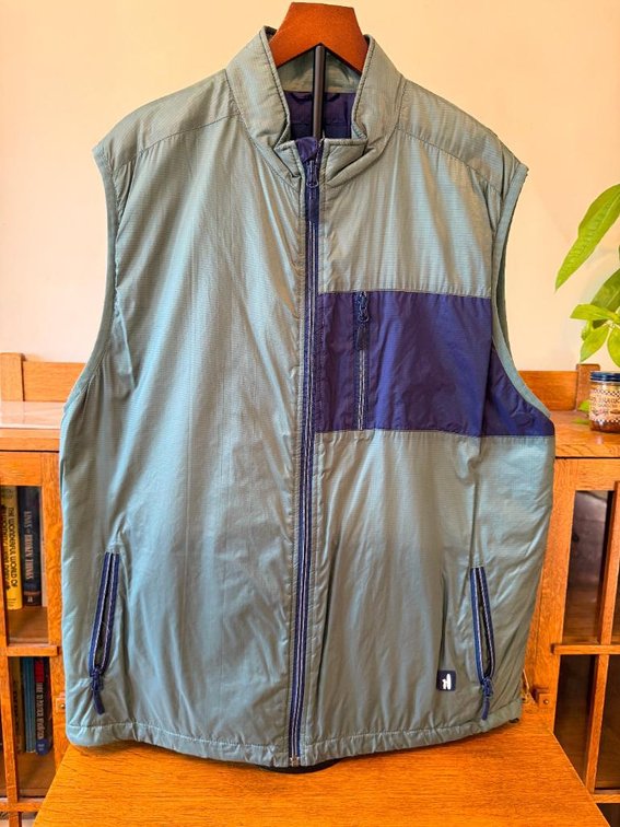 Johnnie-O Prep Formance Nylon Performance Vest, Size XL, Color: Silver Pine, Classic Design