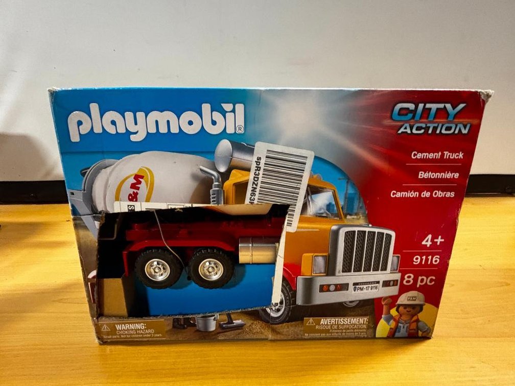 Playmobil City Action Cement Truck, New in Box, 8pc Set
