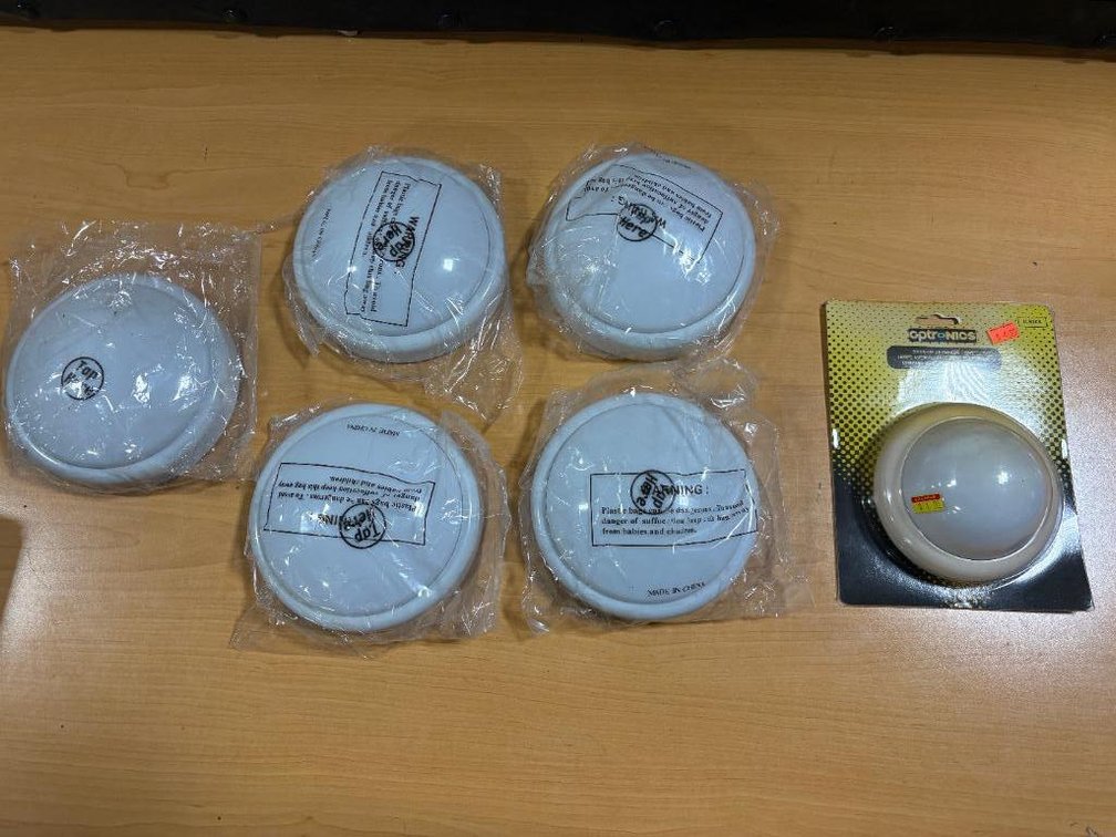 Lot of 6, New, Optronics Stick-Up Anywhere Lights (Battery Operated)
