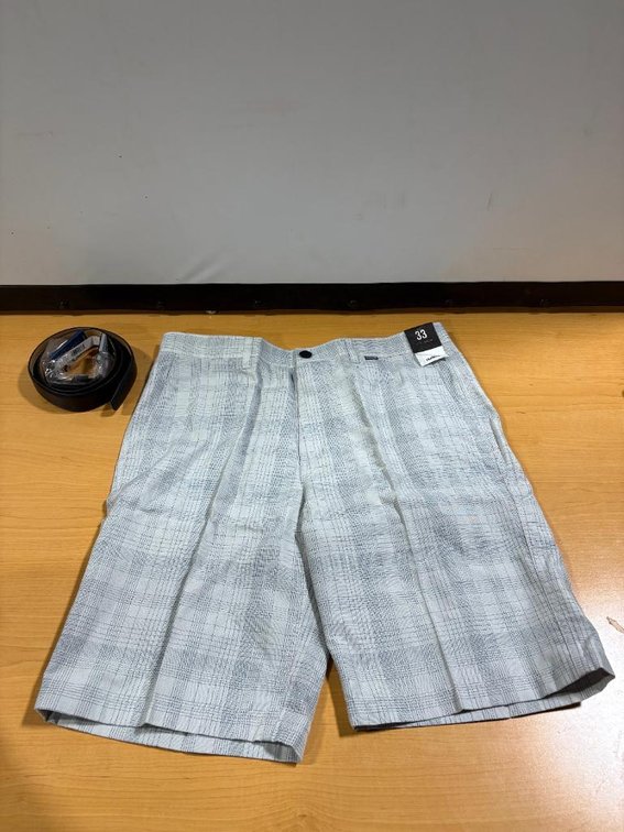 New, Hurley Plaid Shorts, Size 33 w/ New, Kenneth Cole Reaction Belt, Men's Size 34036 Medium
