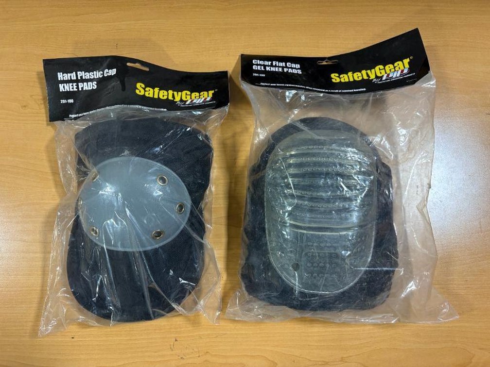 SafetyGear PIP Hard Plastic Cap Knee Pads, No. 291-100 NEW in Package
