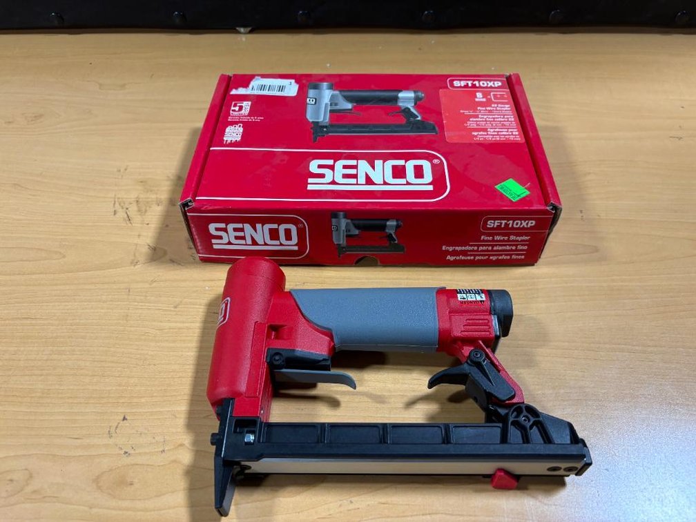 NEW, Senco SFT10XP Fine Wire Stapler, Air/Pneumatic