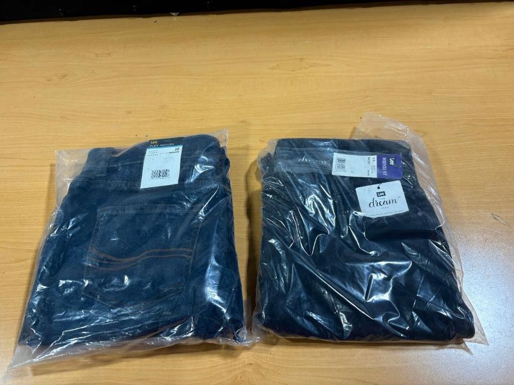 Lot of 2, New, LEE, Flex Motion Bootcut Renegade Size 10 Medium The Dream Jeans, Midrise Fit, Black, Skinny Leg Size 12 S