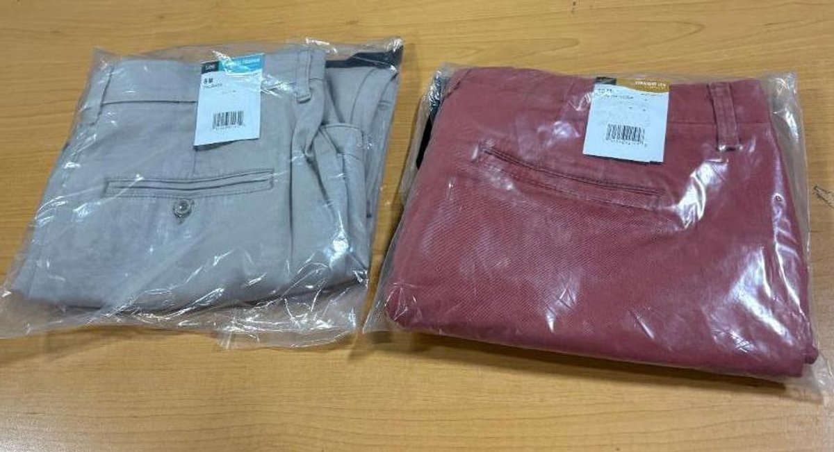 Lot of 2, New, LEE Jeans Pants, Straight Leg Midrise Fit 10 M Vintage DP Rose, Total Freedom Eased Fit 8 M Palisade