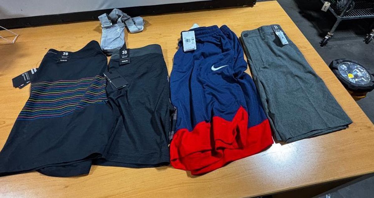 New Clothing, Nike XXL Basketball Shorts, Hurley Size 30in, 31in & 36in Shorts