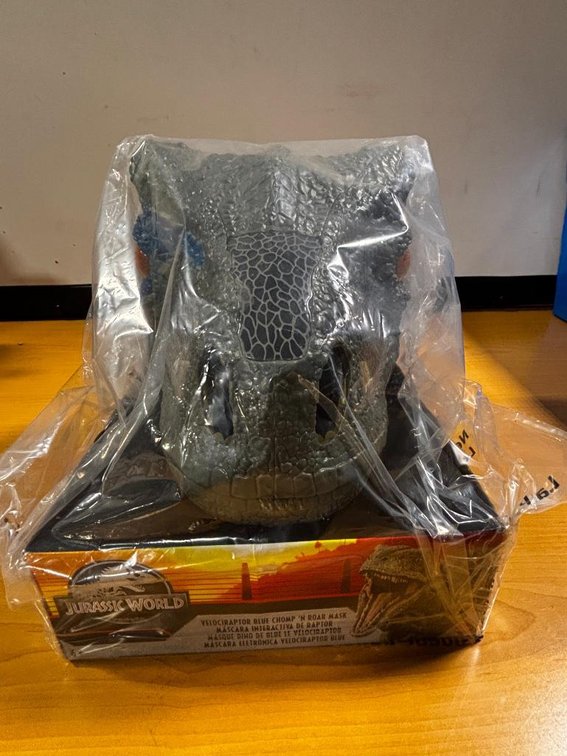 New, Jurassic World Blue Chomp 'n Roar Velociraptor Articulated Mask, Dinosaur Mask