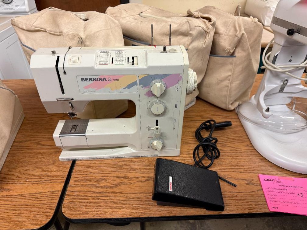 Lot of 3, Bernina Model 1010 Sewing Machines, No Power Cords Included, Comes w/ Covers, 1 Foot Pedal Inlcuded