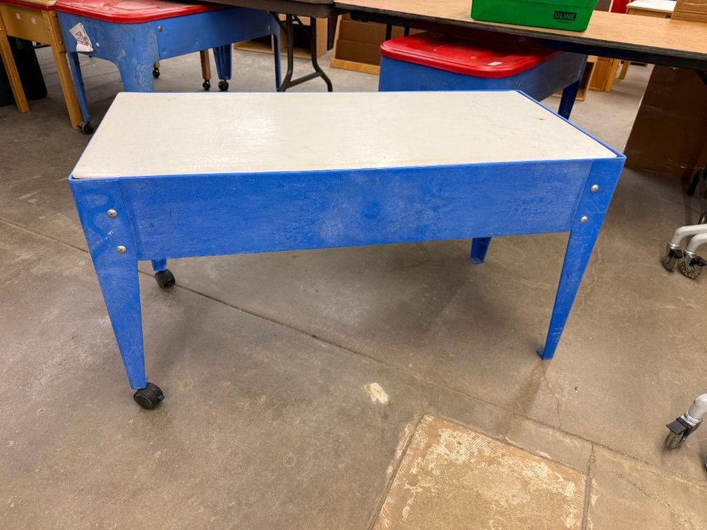 Child Brite Multipurpose Activity Table / Sand/Water Table