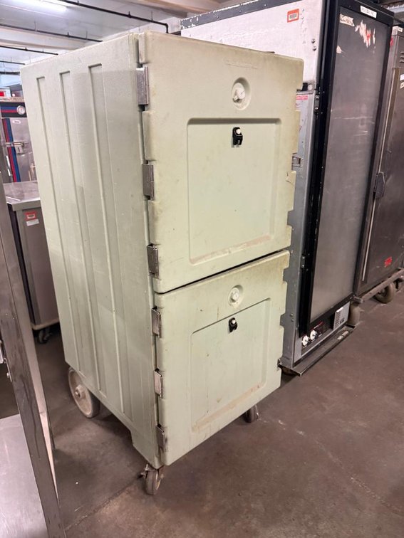 Cambro Commercial Insulated Food Transport Cart, 2-Door, Mobile Base