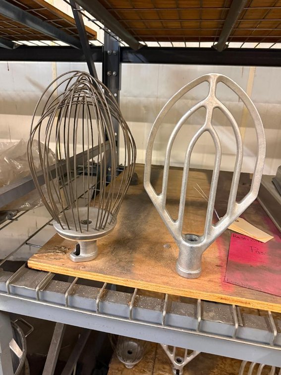 Hobart 20-Quart Stand Mixer Flat Beater & Whisk Attachments Combo