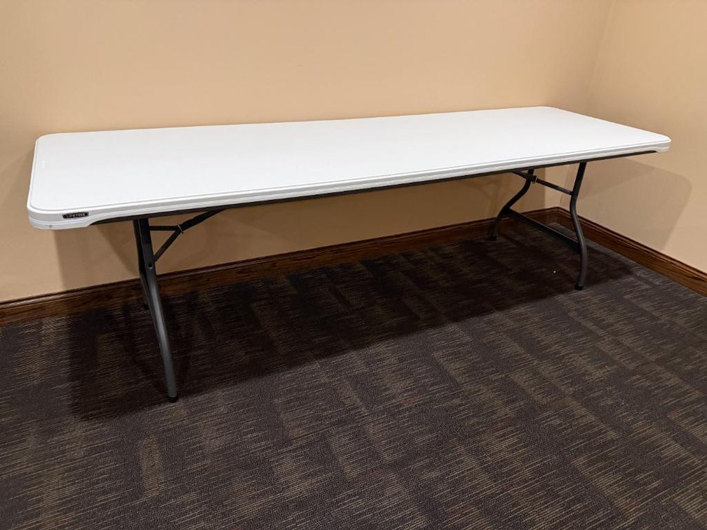 Lifetime 6ft  Folding Banquet Table