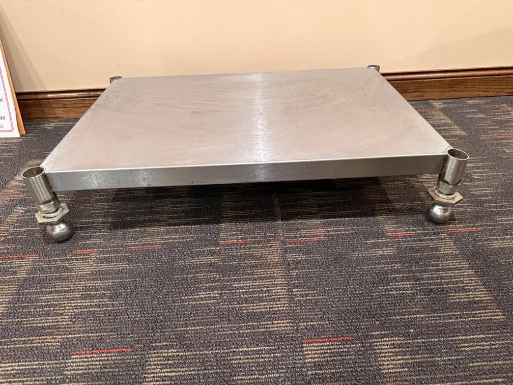 Heavy-Duty Dunnage Rack, 56in x 56in x 7in