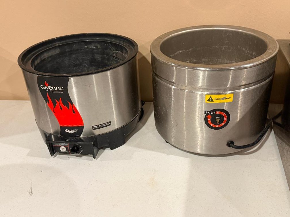 Lot of 2, Vollrath Food Warmers / Soup Kettles
