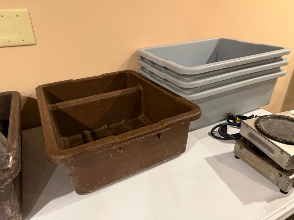 Four Bus Tubs