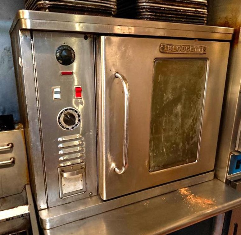 Blodgett Half-Size Electric Convection Oven, Possibly CTB-1