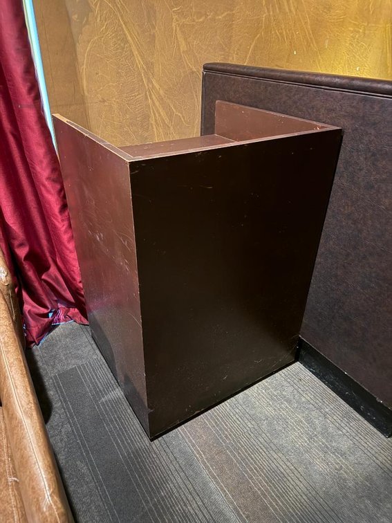 Podium Host Station Stand