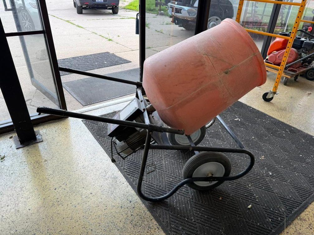 CEMENT MIXER ( ELECTRIC ) 3.5 CUBIC YARDS, 350 Series