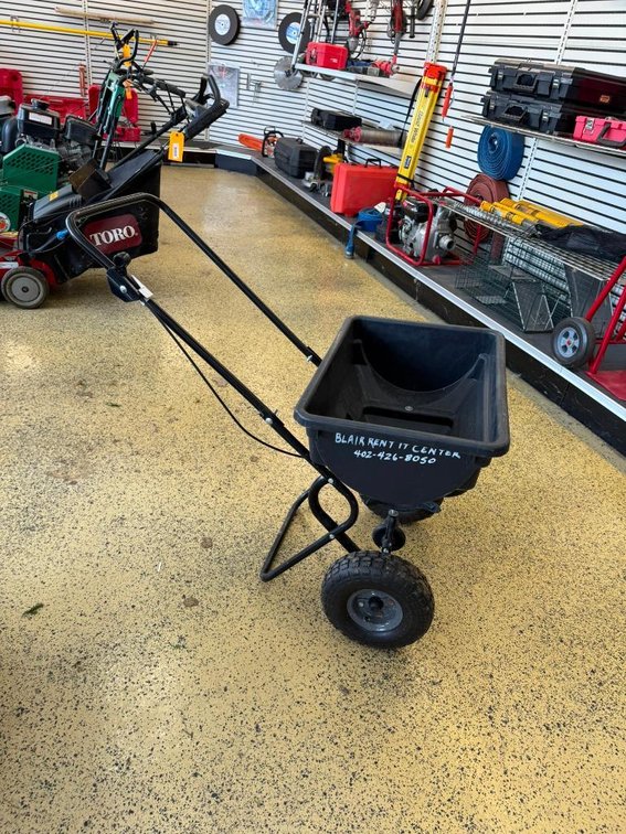 Agri-Fab Broadcast Spreader Model: 45-03882-KD