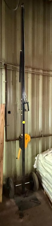 2,600 Lbs Hand Winch