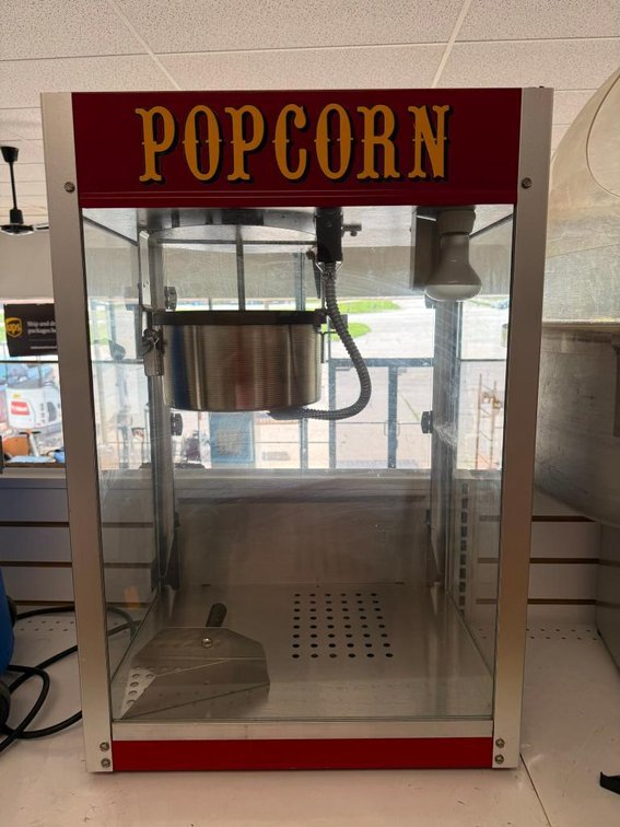 Paragon Model TP-8oz Popcorn Popper w/ Popcorn Bag Inventory